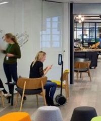 Writeable magnetic glass panels